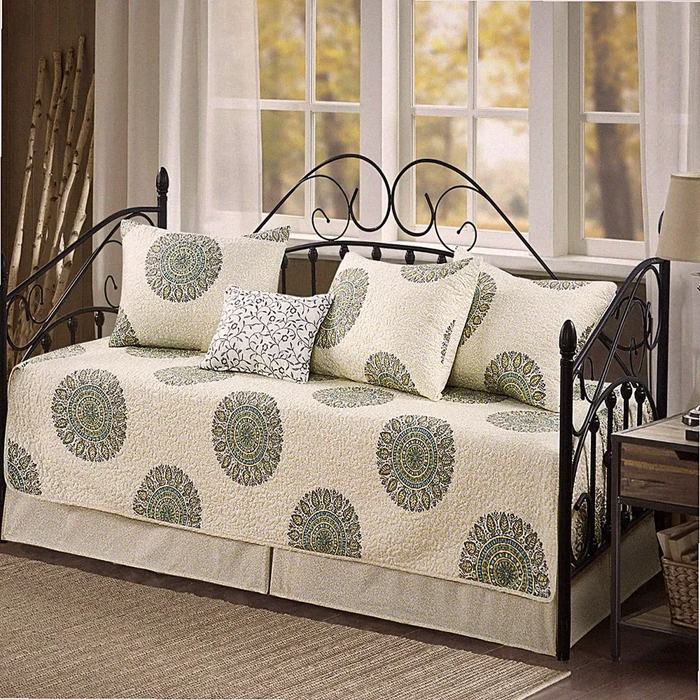 Boho Floral Daybed Bedding Set 6 Piece – Reversible Quilt with Bedskirt & Shams